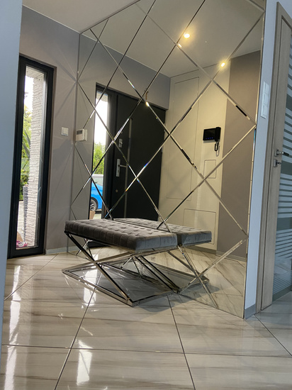 Lustro Glamour w romby płytki lustrzane fazowane 1350mm x 1350mm faza 12mm