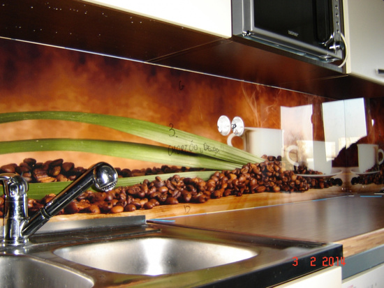 Panel szklany z nadrukiem 600x600mm. Szkło hartowane.