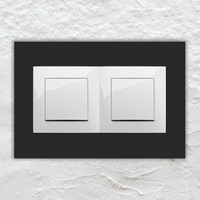 Osłona, ramka szklana pod włącznik światła lub gniazdko czarna podwójna